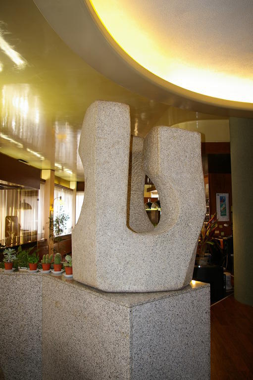 Hotel Salieri Леняго Екстериор снимка